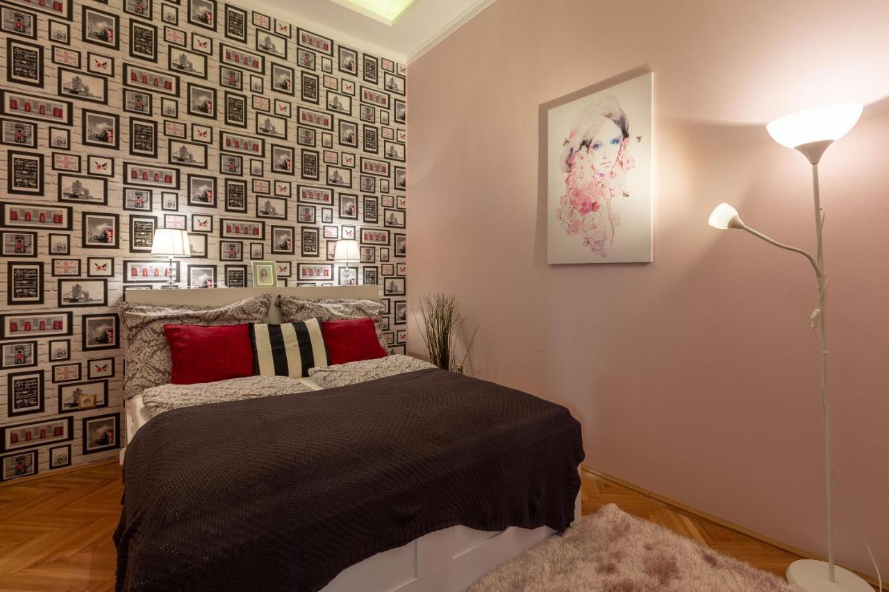 Luxury Downtown Home By Anna Budapest Eksteriør bilde